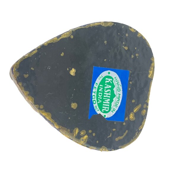 Hand-Painted Heart Shaped Decorative Box With Forest Animal Scene from India - Picture 11 of 12